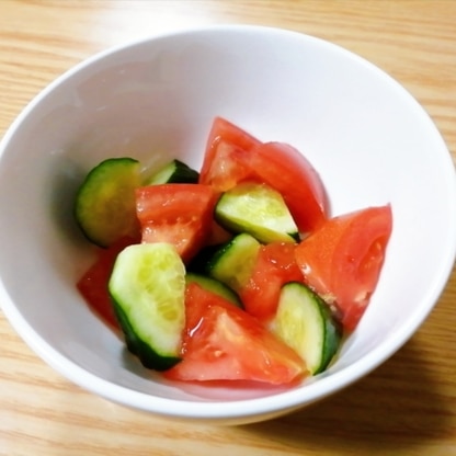 大きいトマトで作りました♪
中華風の味付けでとても美味しかったです(*^-^*)
レシピありがとうございます☆